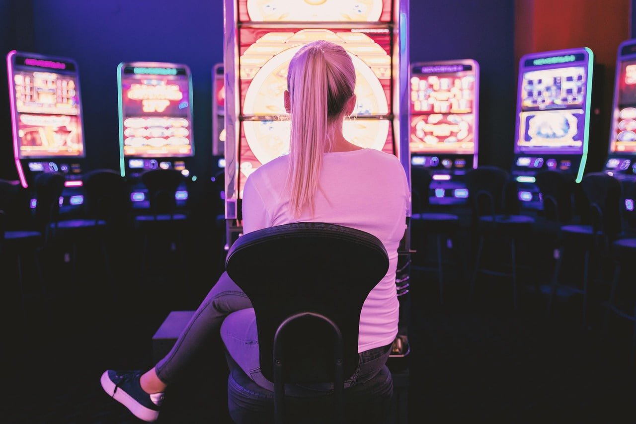 togelon slot featured slot games Aviator Sweet Bonanza Gates of Olympus Fortune Tiger Mahjong Ways